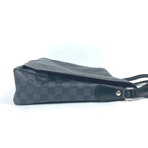 LOUIS VUITTON N58033 Damier Graphite Daniel GM Messenger Crossbody Shoulder Bag - Picture 5 of 15